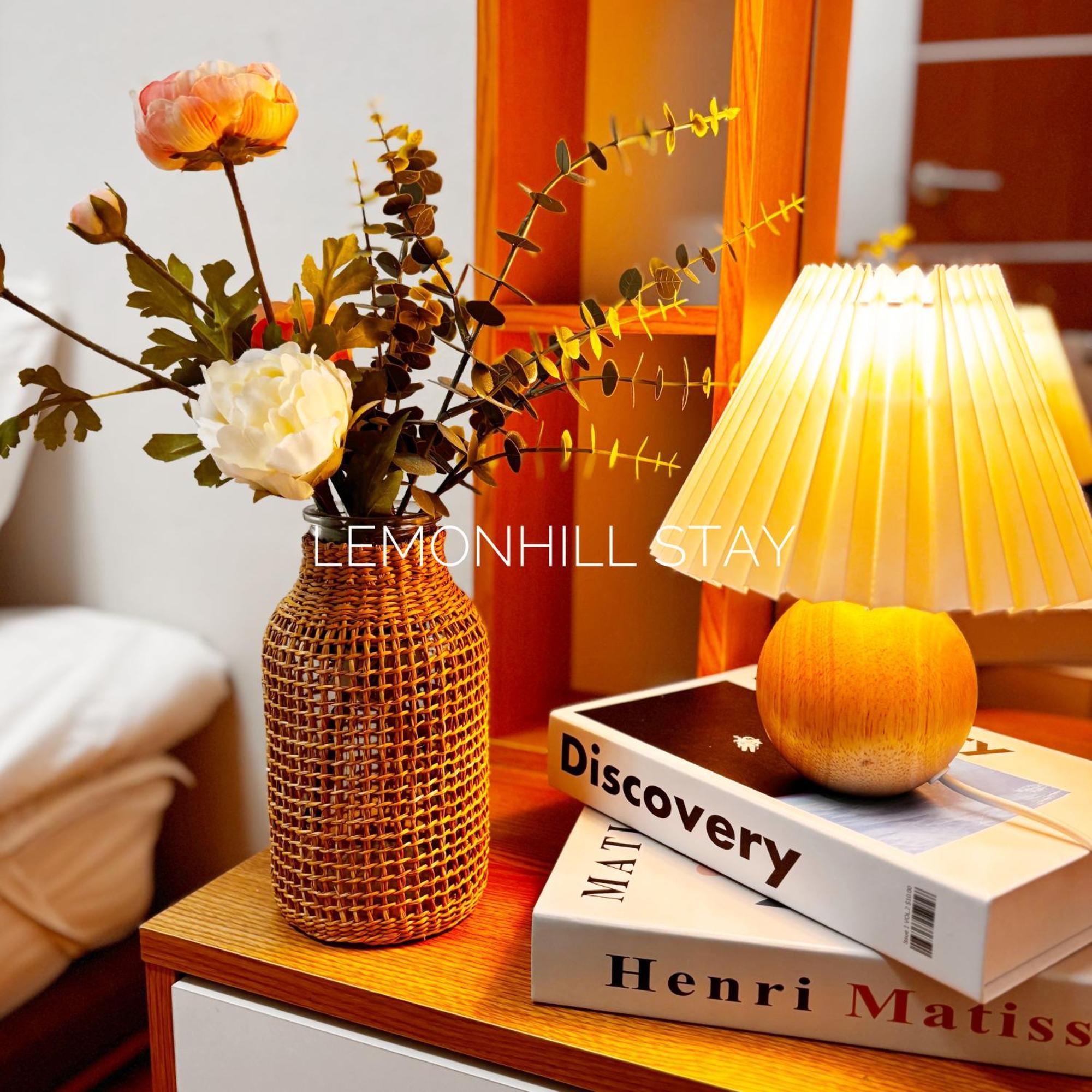 Lemonhill Apartment *